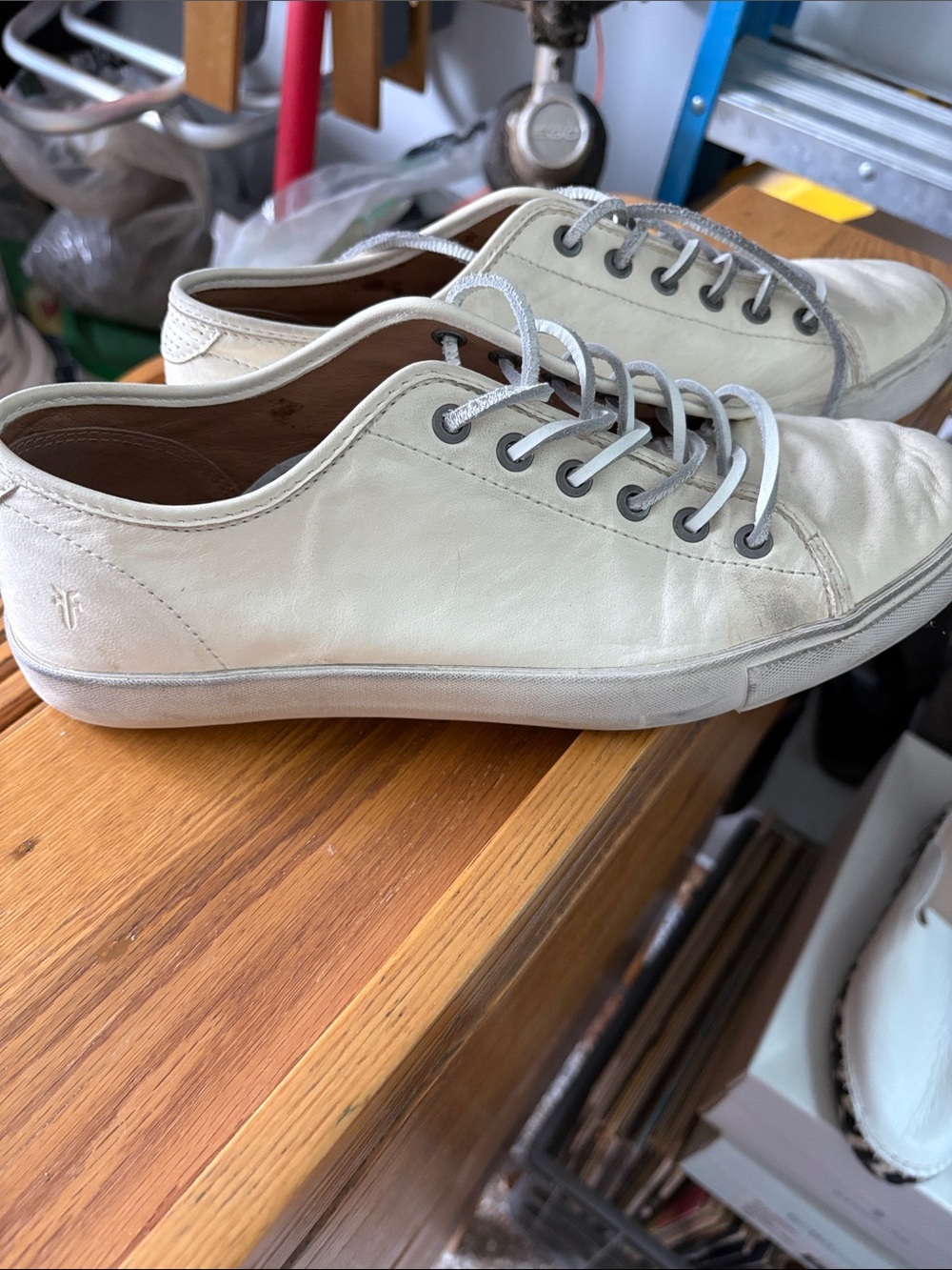Frye Men’s Off-White Leather Low-Top Sneakers